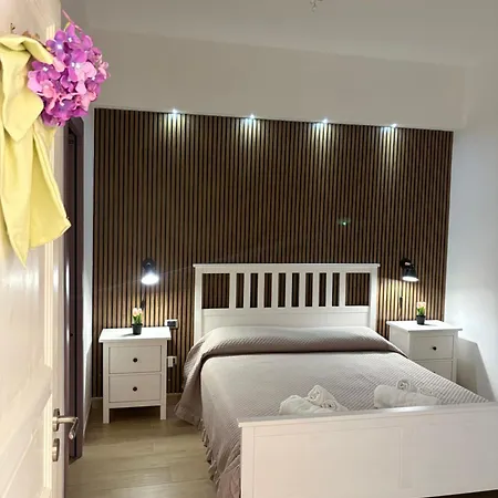 Rossy House *